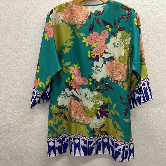 CAbi Poetry Silk Tunic S - Picture 6 of 7